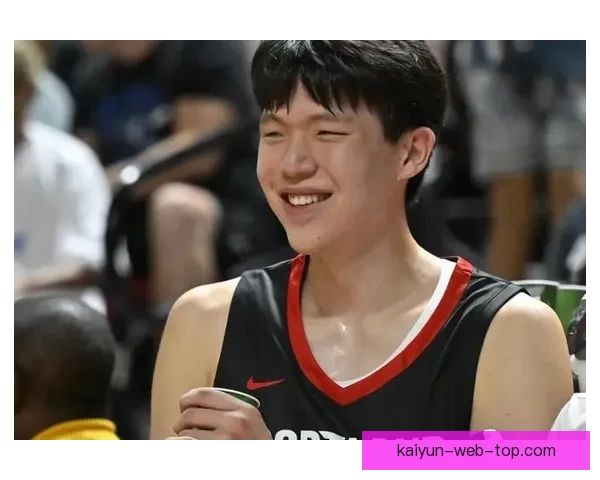 杨瀚森全能表现砍下20分9篮板5助攻惜败奥斯汀马刺错失完美首秀